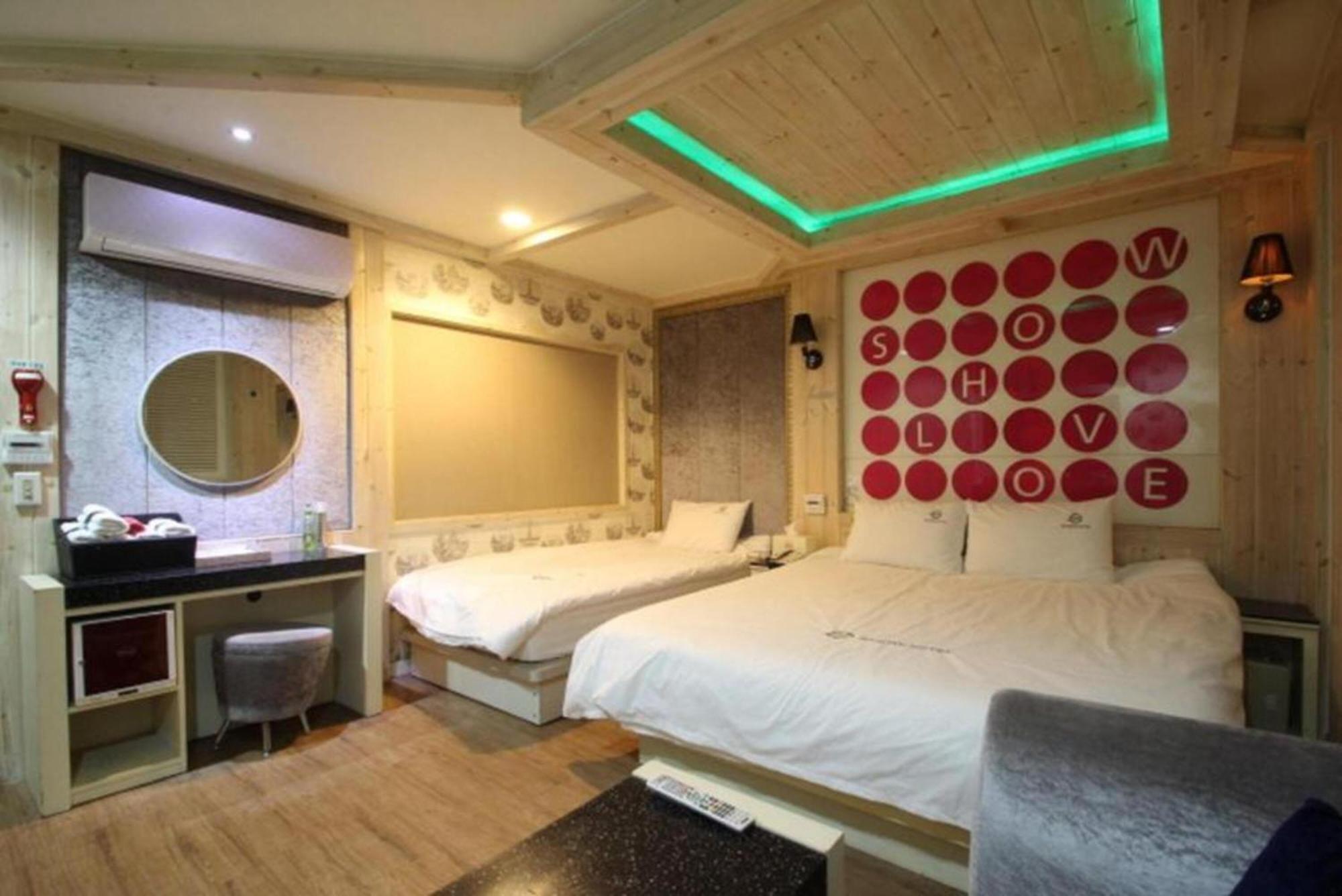Show Hotel Haeundae Busan Ngoại thất bức ảnh